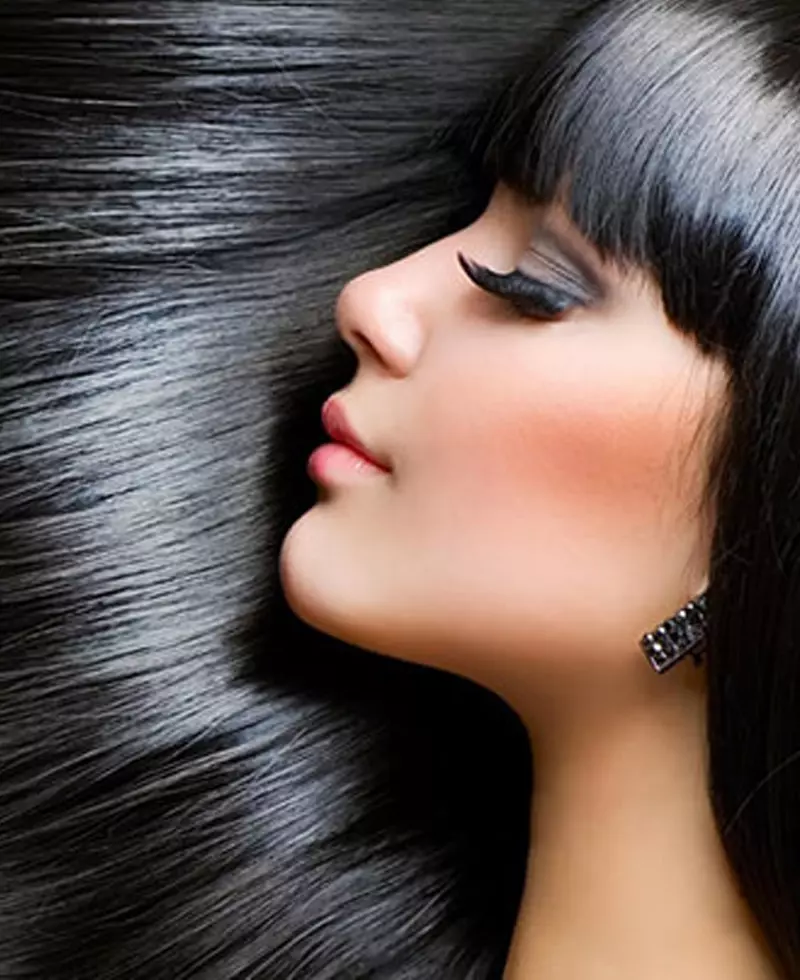 Nếu xài sai dầu xả thì tóc có thể gãy rụng