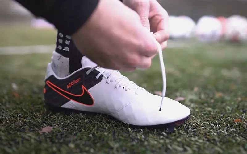 Giày đá banh Nike Tiempo Legend VI