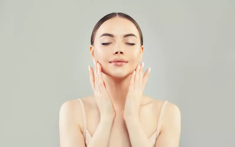 Làm dịu và dưỡng ẩm da