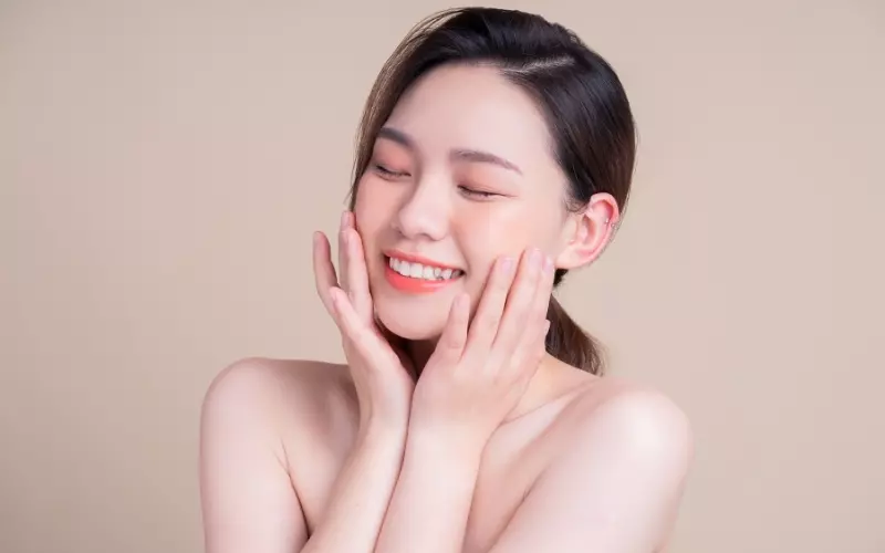 Dưỡng ẩm và làm trắng da