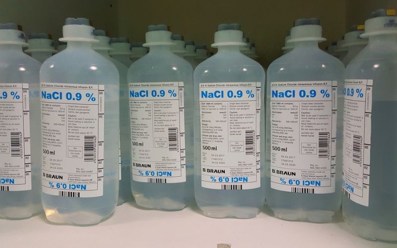 Nước muối sinh lý