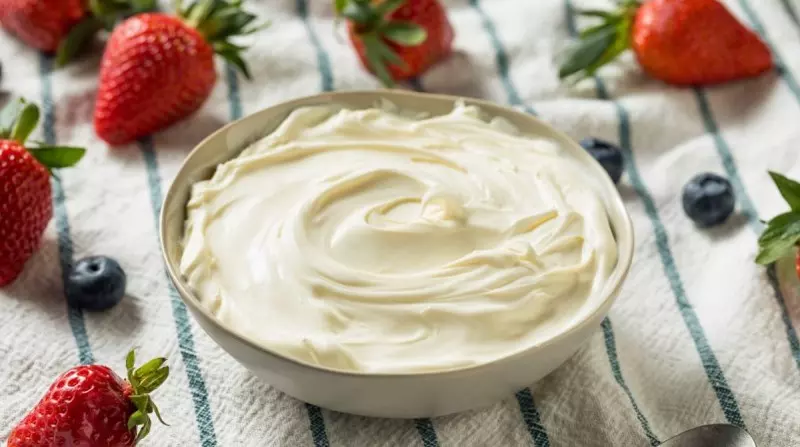 Mascarpone thường ăn kèm với hoa quả, món tráng miệng