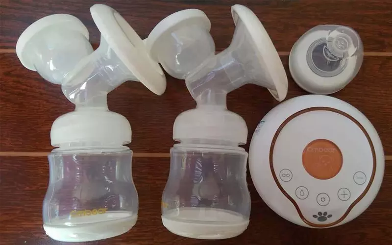 Trong y tế, Silicone cao su được dùng để sản xuất máy hút sữa