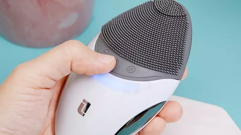 Công nghệ sóng âm T-Sonic là một công nghệ sử dùng sóng siêu âm