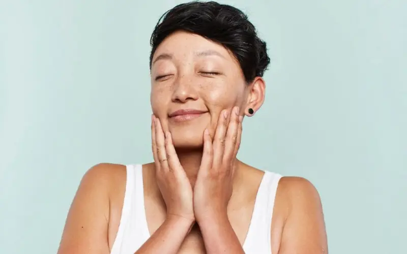 Có nên dùng Toner Acid hàng ngày không?
