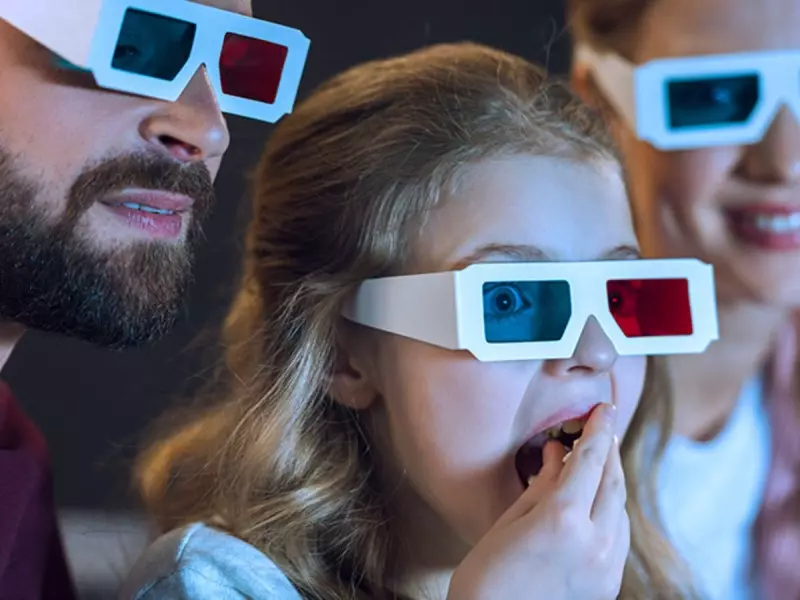 Loại kính 3D thường được dùng trong những rạp chiếu phim