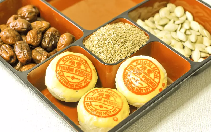 Bánh pía không nhiều calo tuy nhiên vẫn có thể làm bạn lên cân