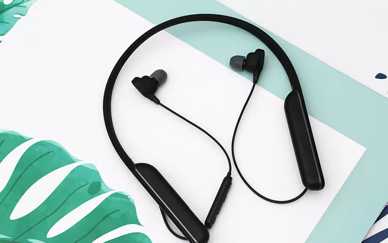 Tai nghe Bluetooth Thể Thao Sony WI-1000XM2 có thiết kế chống thấm nước