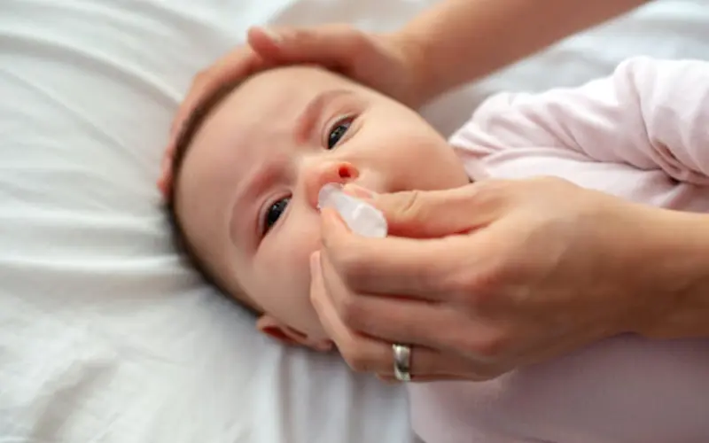 Vệ sinh mũi và họng
