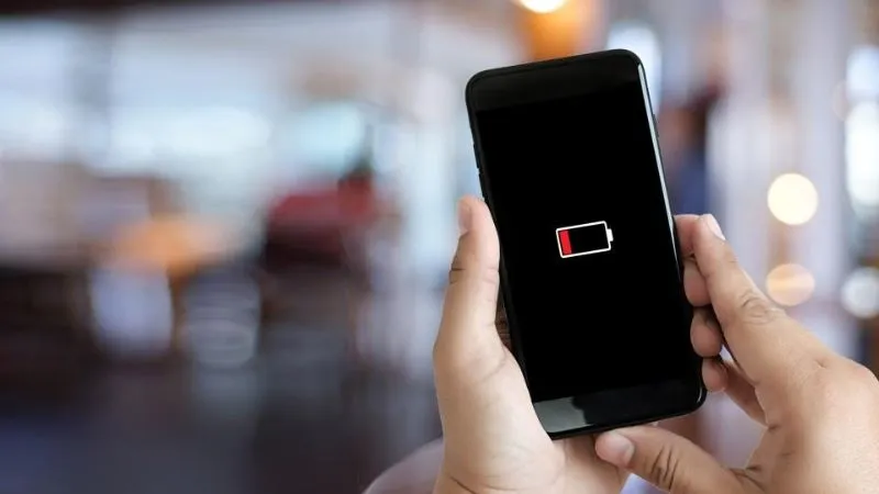 Cách nhận biết iPhone đang gặp lỗi báo pin ảo