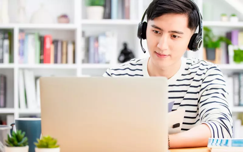 Thường xuyên nghe Podcast sẽ giúp cải thiện vốn từ tiếng Anh của bạn