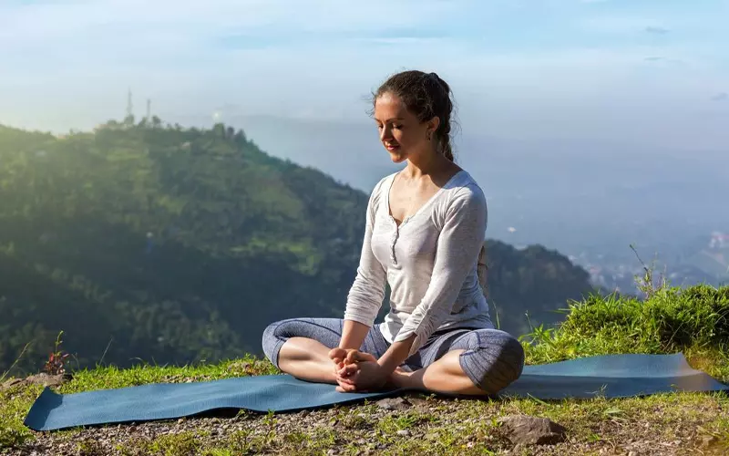 Động tác giúp giảm căng thẳng