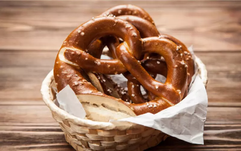Bánh Pretzel được dùng làm món bánh chay