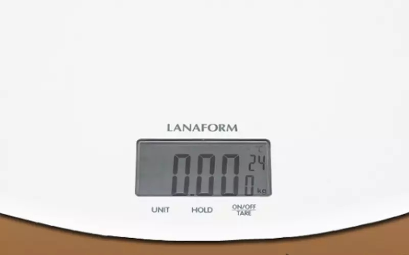 Cân điện tử Lanaform được làm từ nhựa nguyên sinh