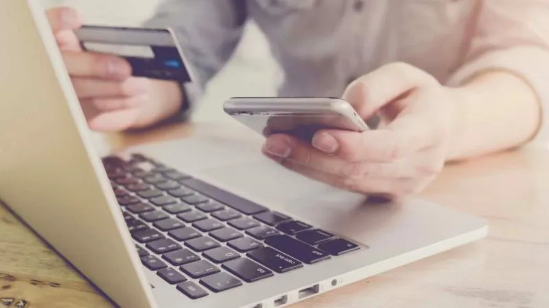 Có 2 cách đăng ký thẻ hiện nay là cách đăng ký truyền thống và cách đăng ký online
