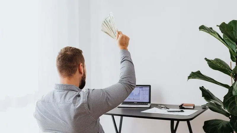 Những khuyết điểm khi sử dụng thẻ tín dụng cashback