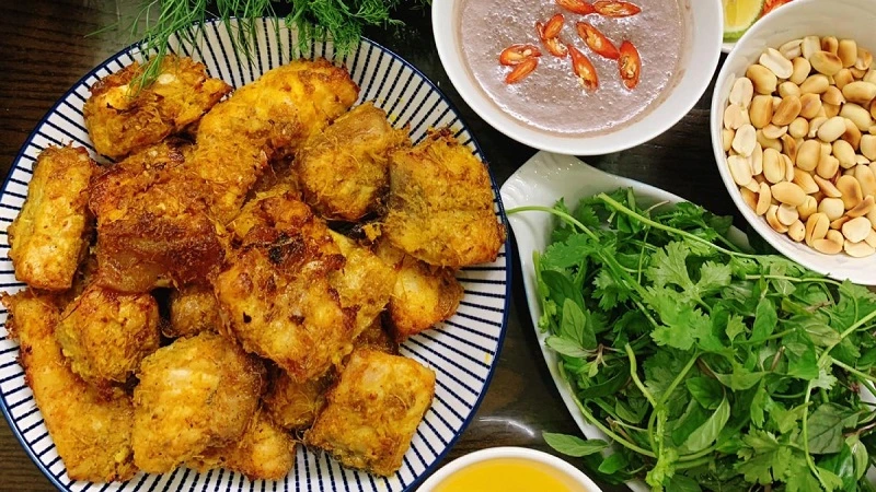 Thành phẩm chả cá lã vọng thơm ngon