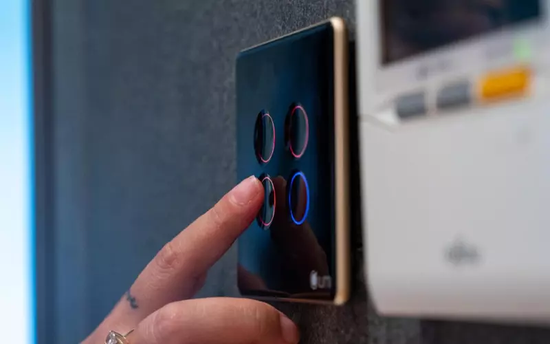 Công tắc giúp cuộc sống gia đình tiện lợi hơn