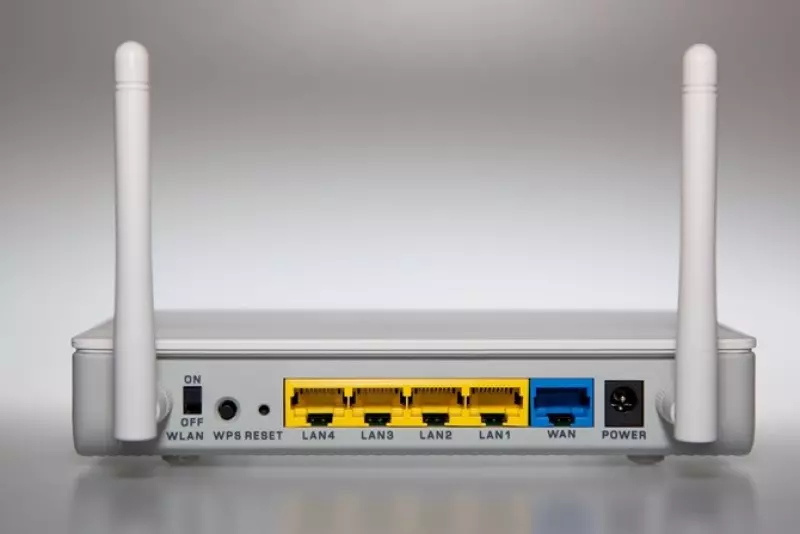 Ethernet không dây thường dùng NIC không dây để kết nối các dữ liệu mạng với thiết bị.