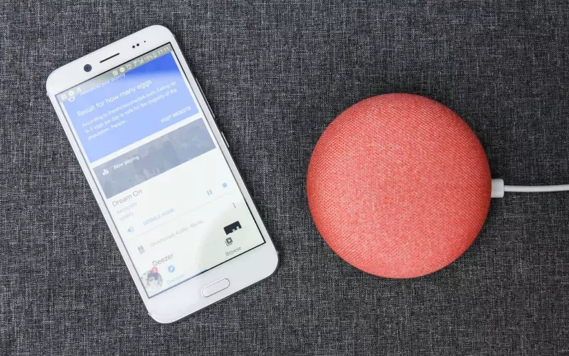 Google Home thiết lập kết nối đơn giản và điều khiển bật tắt với các loại ổ cắm tương thích