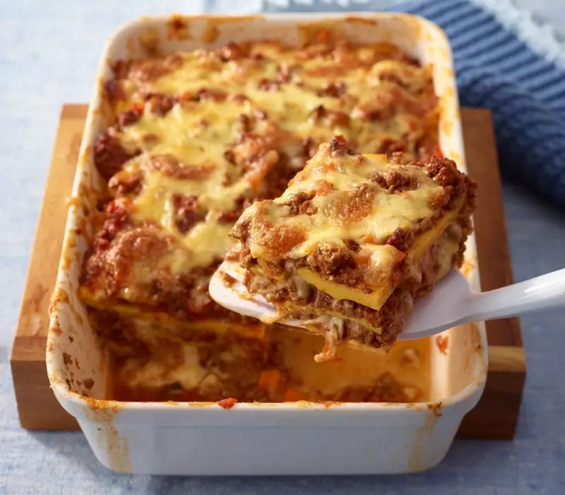 Không sử dụng lá mì để giảm tinh bột cho món ăn thành Low - carb Lasagna