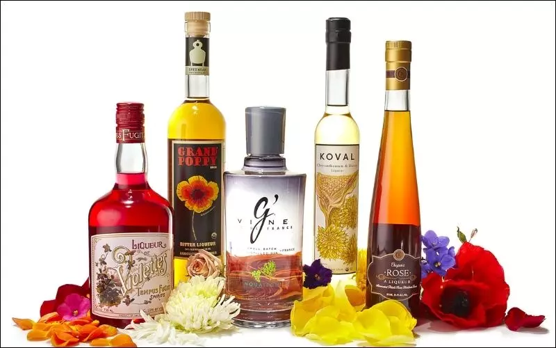 Flower Liqueur (rượu mùi hoa) với hương thơm nhẹ nhàng thoang thoảng
