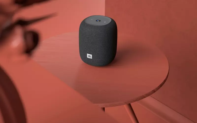 Điểm nổi bật cũng JBL Link là chất lượng âm thanh ổn định và thời lượng pin dài