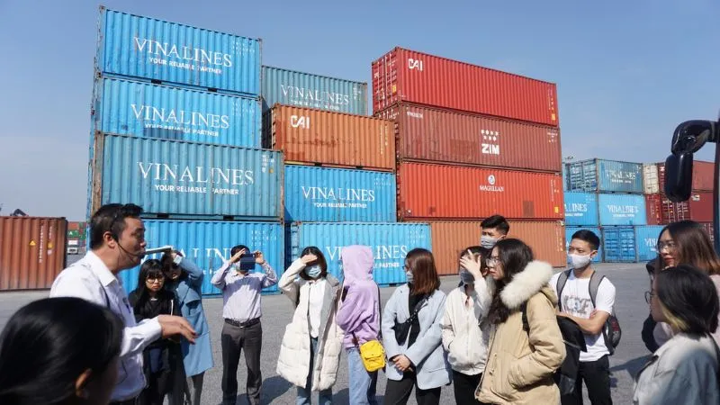 Thách thức cho ngành Logistics