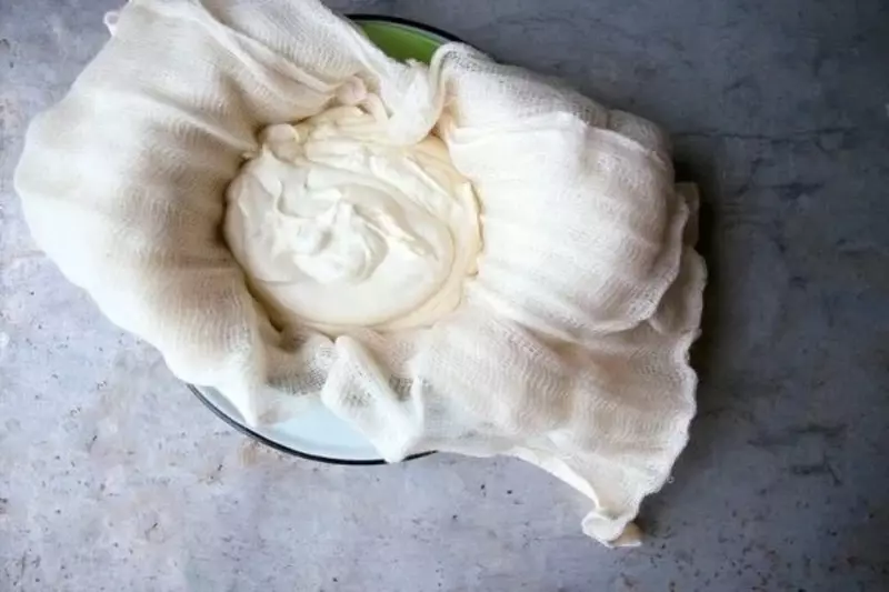 Mascarpone là một loại phô mai kem của Ý