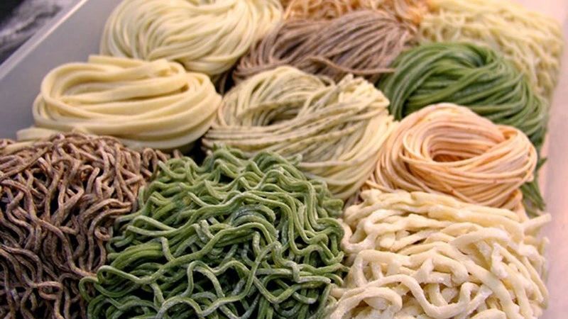 Những nguyên liệu chính để làm ra sợi mì Ramen