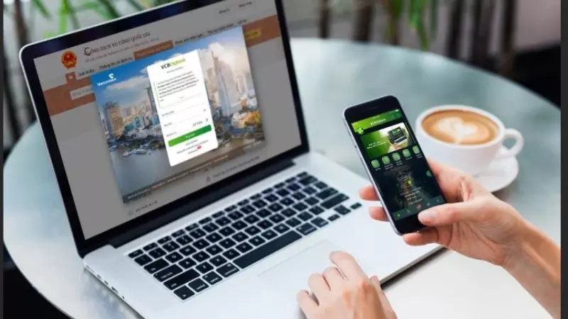Các ngân hàng hỗ trợ dịch vụ Mobile banking và Internet banking miễn phí trên toàn quốc