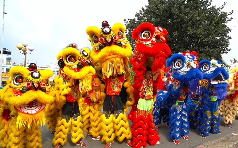 Tùy theo số lượng lân biểu diễn mà nó mang nghĩa khác nhau