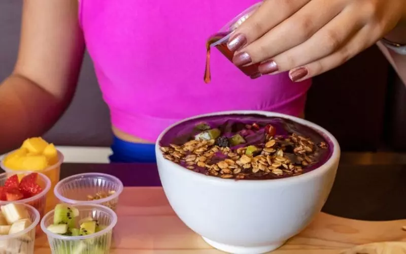 Kết hợp Muesli với sốt táo