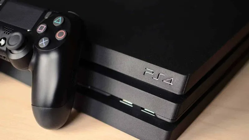 Playstation Plus giúp máy của bạn tích hợp tốt với các tựa game online