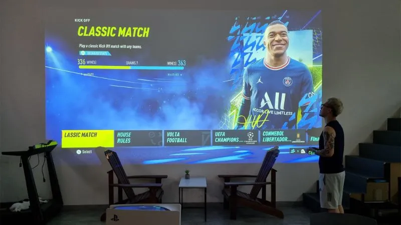 Người dùng được khuyến mãi 2 - 3 tựa game miễn phí mỗi tháng