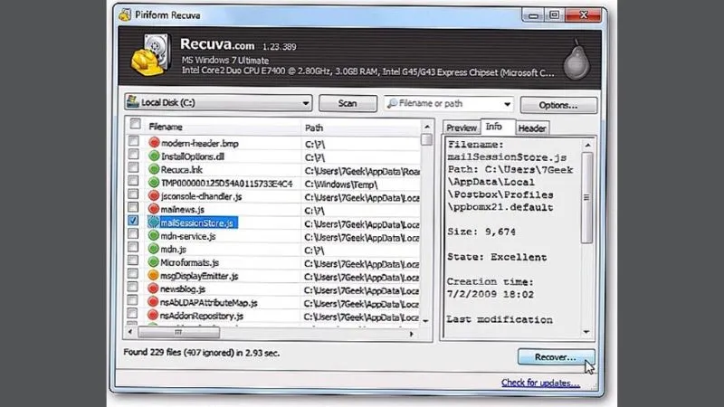 Chọn những file mà bạn muốn khôi phục và nhấn nút "Phục hồi"
