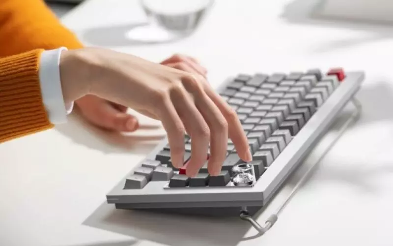 Bàn phím KTL sẽ gọn và ít chiếm diện tích hơn bàn phím fullsize