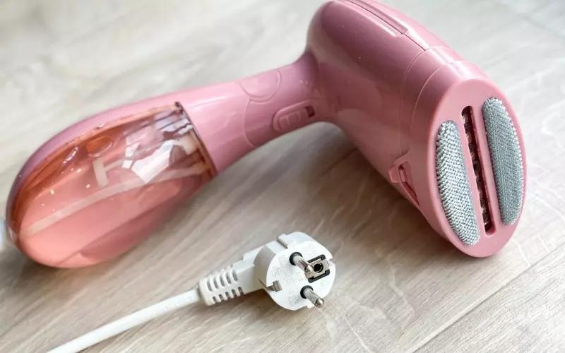 Bàn ủi hơi nước với nguyên lý hoạt động đơn giản