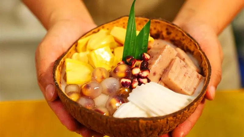 Sử dụng ăn sống, làm các món salad, súp, chè,...