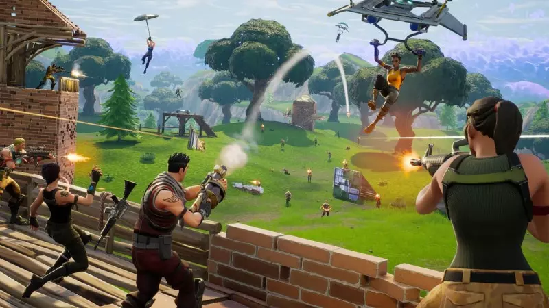 Battle Royale là sự kết hợp hoàn hảo giữa game sinh tồn và game bắn súng