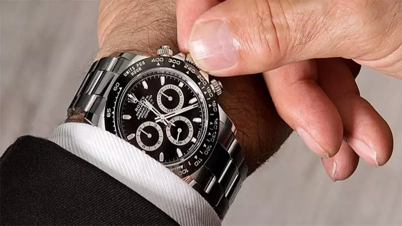 Đồng hồ Automatic lên dây cót bằng tay