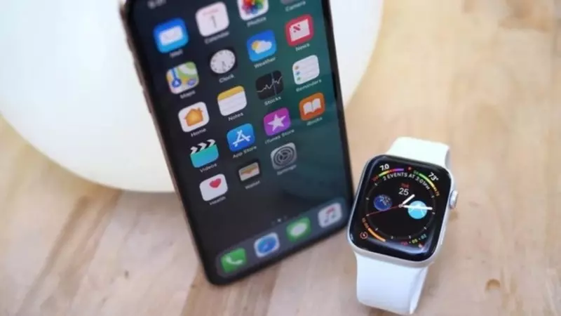 Khởi động ứng dụng Apple Watch trên điện thoại của bạn. truy cập khu vực Đồng hồ của tôi