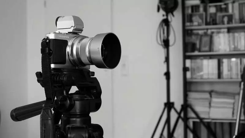 Kỹ thuật zoom là một trong những nguyên nhân khiến footage bị giảm chất lượng