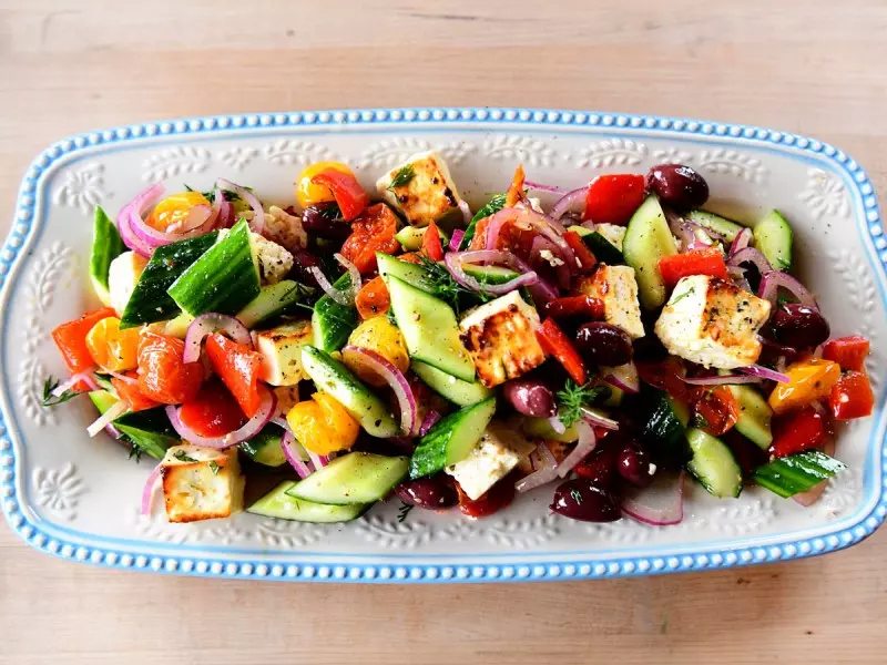 Đến nay món ăn này đã có chỗ đứng vững chắc trên bản đồ salad trên thế giới