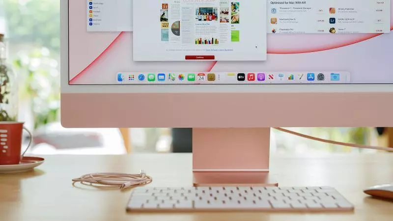 iMac M1 là mẫu iMac mới nhất của Apple, được ra mắt vào năm 2021