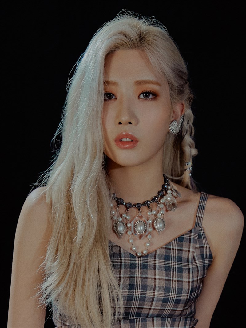 Kim Lip