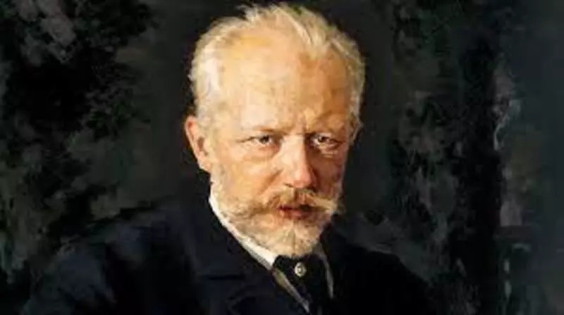 Pyotr Ilyich Tchaikovsky là nhà soạn nhạc người Nga, nổi tiếng với những bản Opera