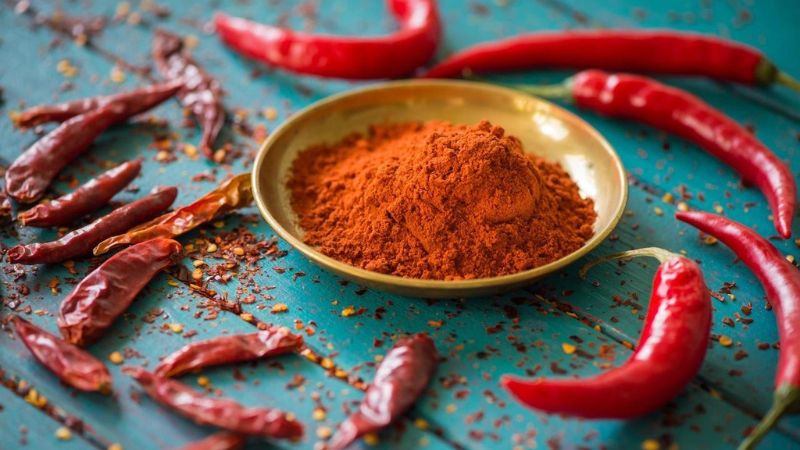 Thông thường, bột ớt Paprika được chia làm 2 loại chính là cay và không cay