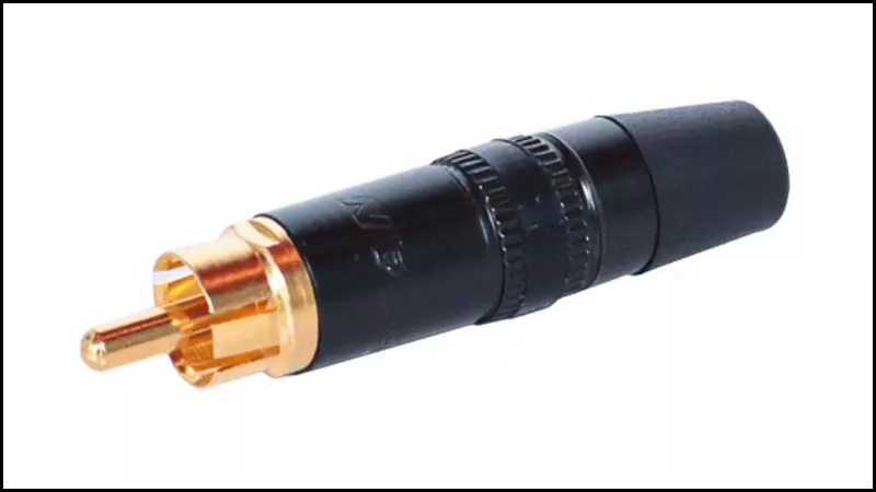 Jack RCA Male có đầu cắm làm bằng kim loại đặt giữa trung tâm, xung quanh đó là một vòng kim loại