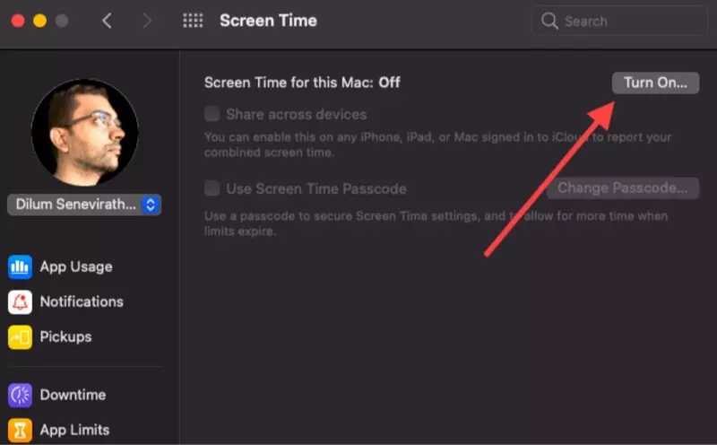 Đối với MacBook, bạn vào System Preferences và chọn Screen Time